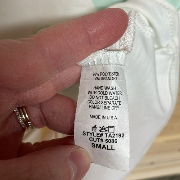 Bombom size Small Green, Pink, Yellow, Lime Color Floral Graphic Soft T-Shirt - Picture 5 of 6